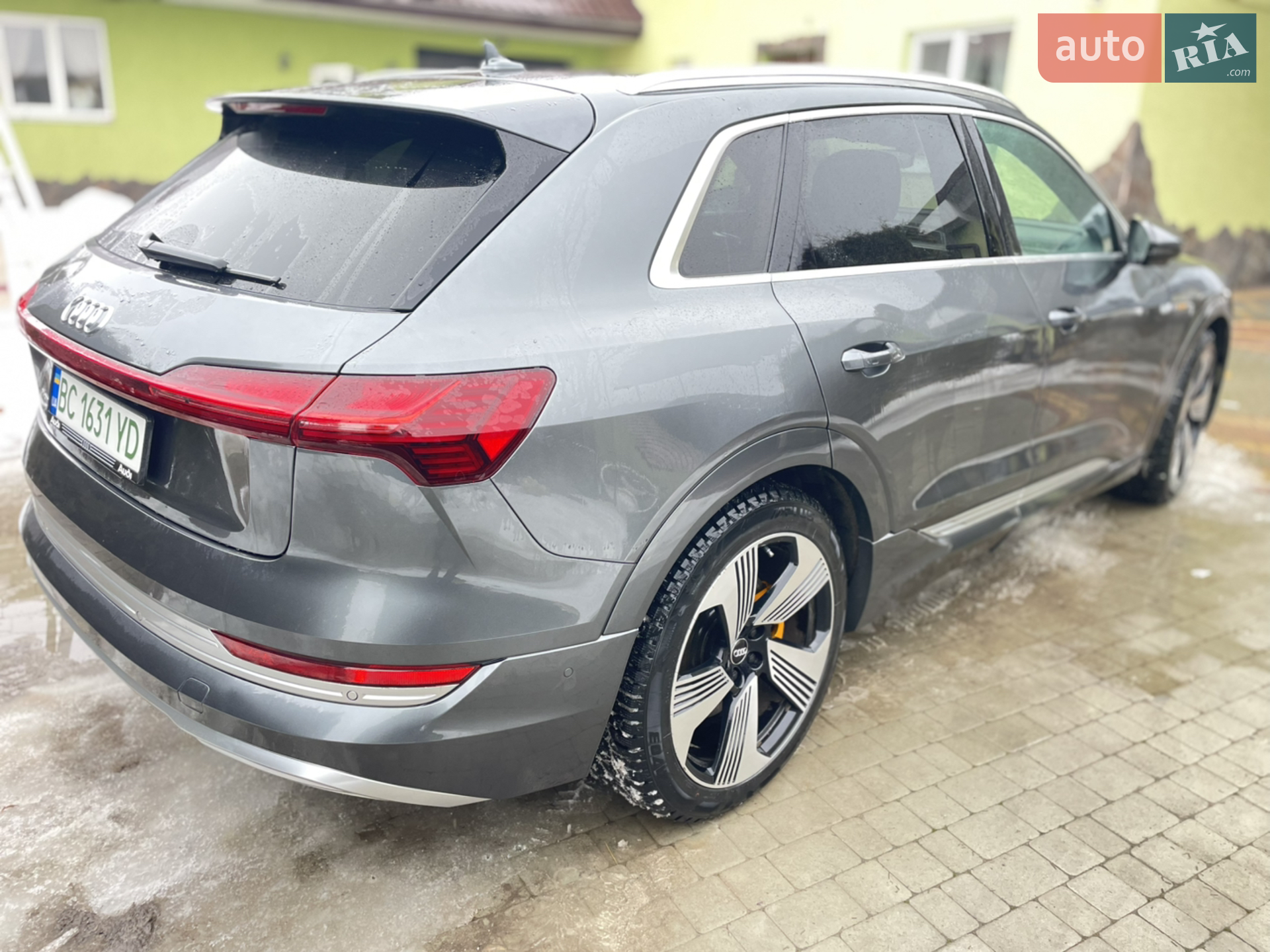 2019 Audi e-tron - мініатюра 6