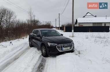 Внедорожник / Кроссовер Audi e-tron 2021 в Ивано-Франковске