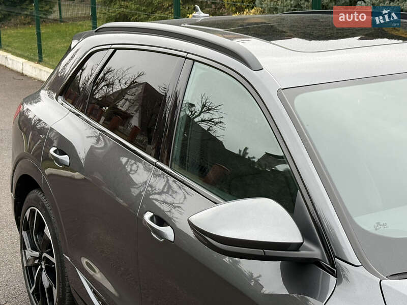 Позашляховик / Кросовер Audi e-tron 2021 в Рівному фото 33 Позашляховик / Кросовер Audi e-tron 2021 в Рівному