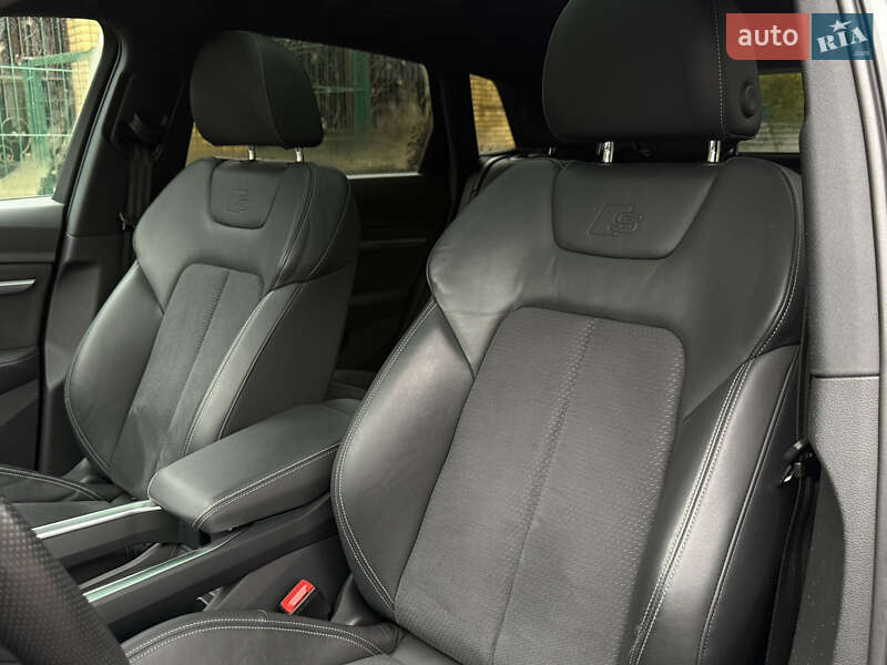 Позашляховик / Кросовер Audi e-tron 2021 в Рівному фото 69 Позашляховик / Кросовер Audi e-tron 2021 в Рівному