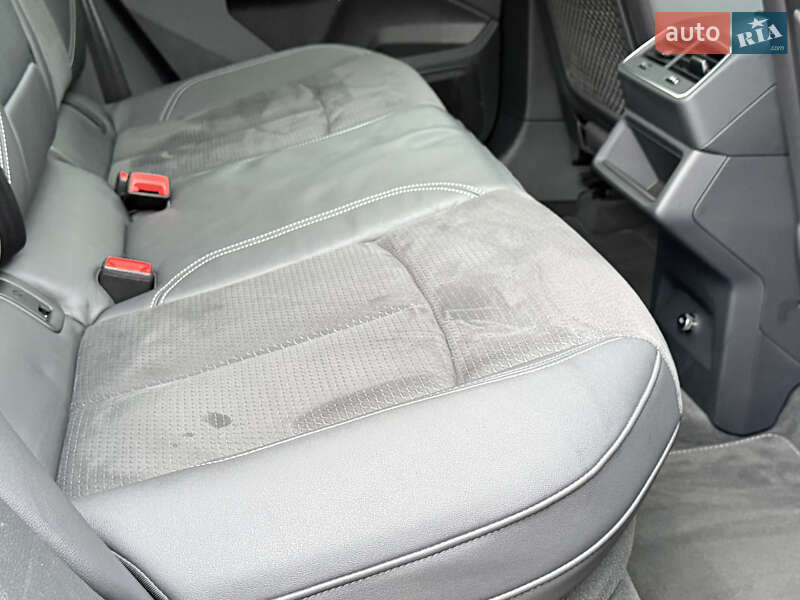 Позашляховик / Кросовер Audi e-tron 2021 в Рівному фото 106 Позашляховик / Кросовер Audi e-tron 2021 в Рівному