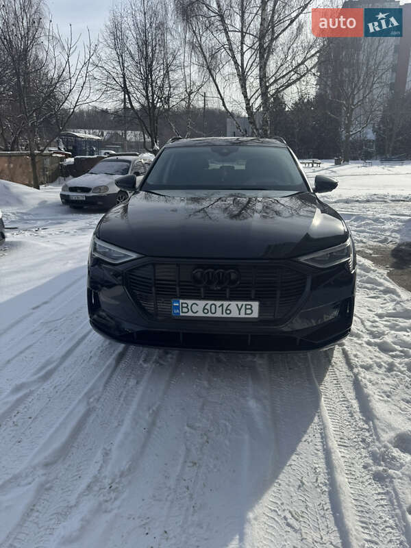 Внедорожник / Кроссовер Audi e-tron 2019 в Львове