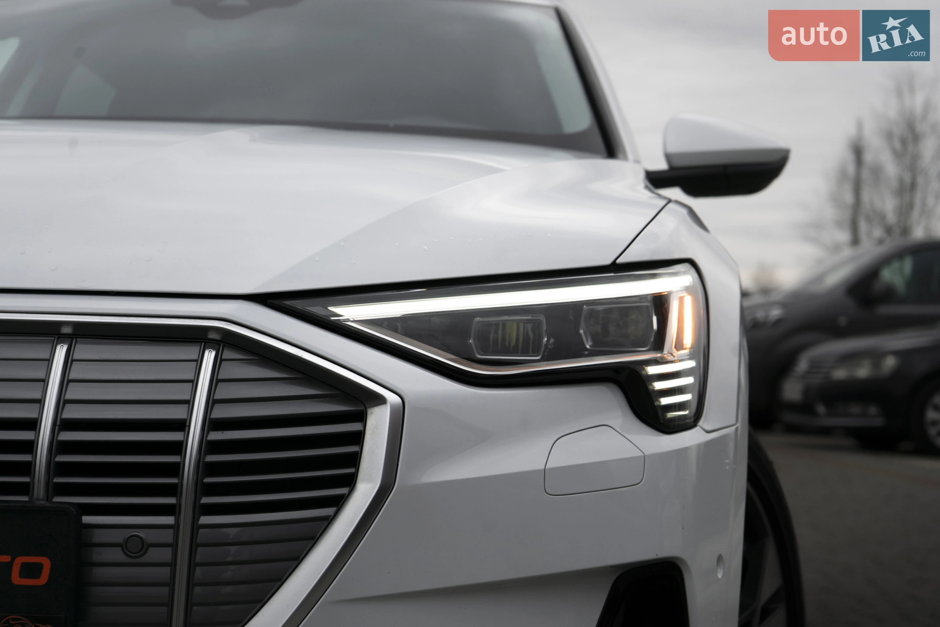 2020 Audi e-tron - мініатюра 3