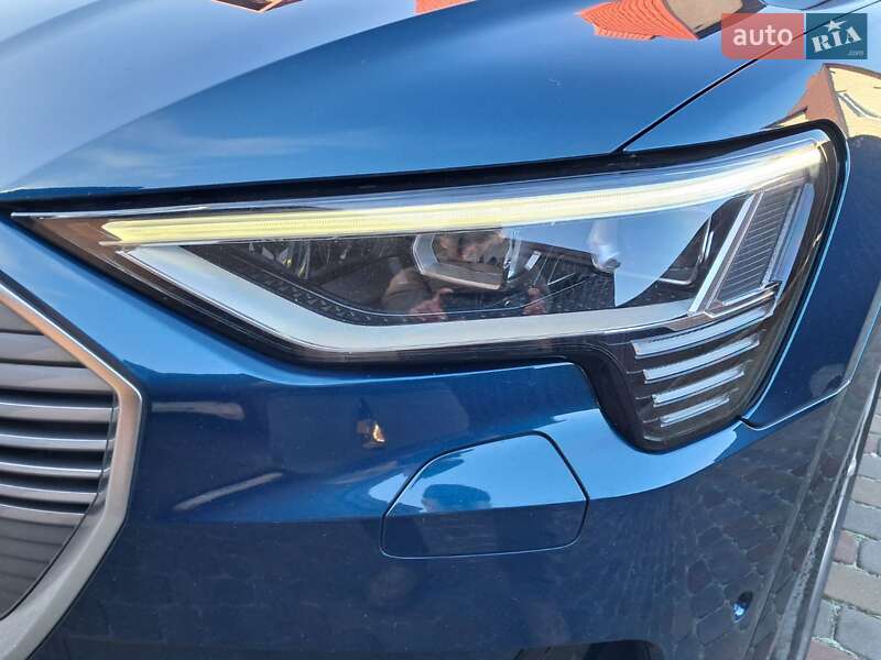 Внедорожник / Кроссовер Audi e-tron 2019 в Луцке