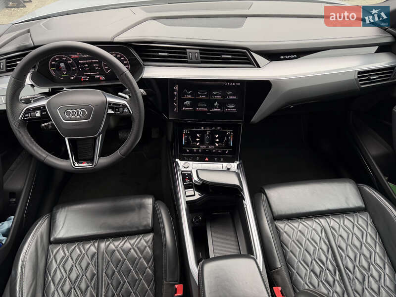 Внедорожник / Кроссовер Audi e-tron 2021 в Мукачево фото 12 Внедорожник / Кроссовер Audi e-tron 2021 в Мукачево