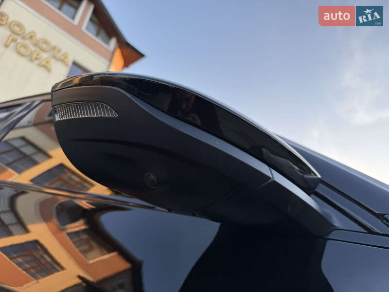 Позашляховик / Кросовер Audi e-tron 2019 в Трускавці фото 19 Позашляховик / Кросовер Audi e-tron 2019 в Трускавці