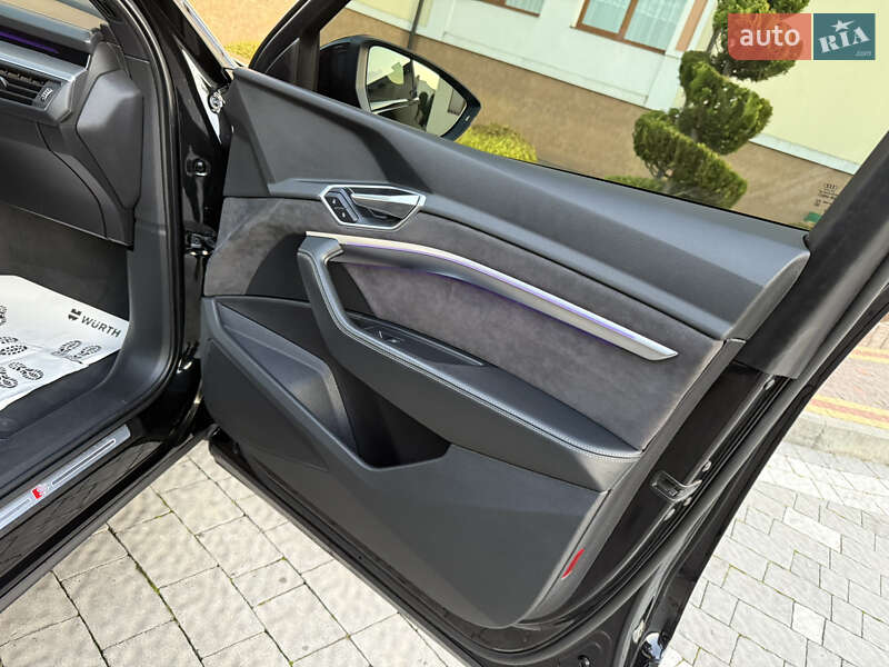 Позашляховик / Кросовер Audi e-tron 2019 в Трускавці фото 87 Позашляховик / Кросовер Audi e-tron 2019 в Трускавці