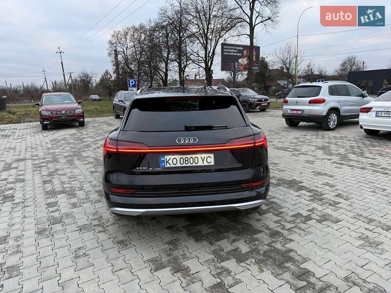 Внедорожник / Кроссовер Audi e-tron 2019 в Ужгороде фото 11 Внедорожник / Кроссовер Audi e-tron 2019 в Ужгороде