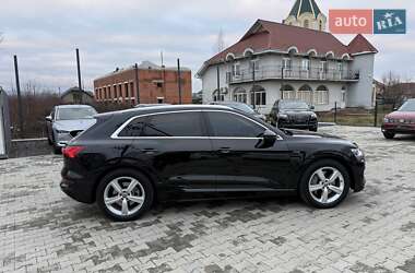 Внедорожник / Кроссовер Audi e-tron 2019 в Ужгороде