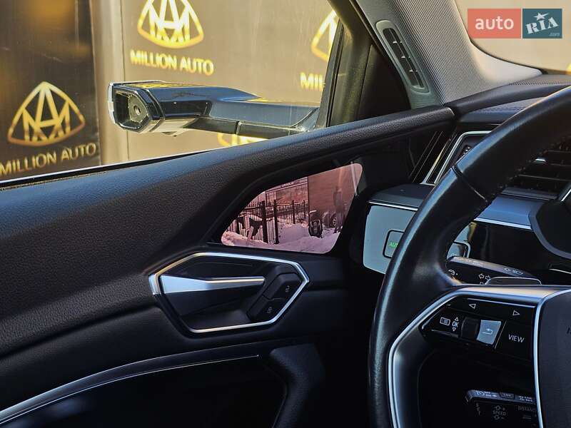 Внедорожник / Кроссовер Audi e-tron 2021 в Киеве фото 18 Внедорожник / Кроссовер Audi e-tron 2021 в Киеве