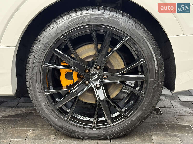 Внедорожник / Кроссовер Audi e-tron 2018 в Ровно фото 67 Внедорожник / Кроссовер Audi e-tron 2018 в Ровно