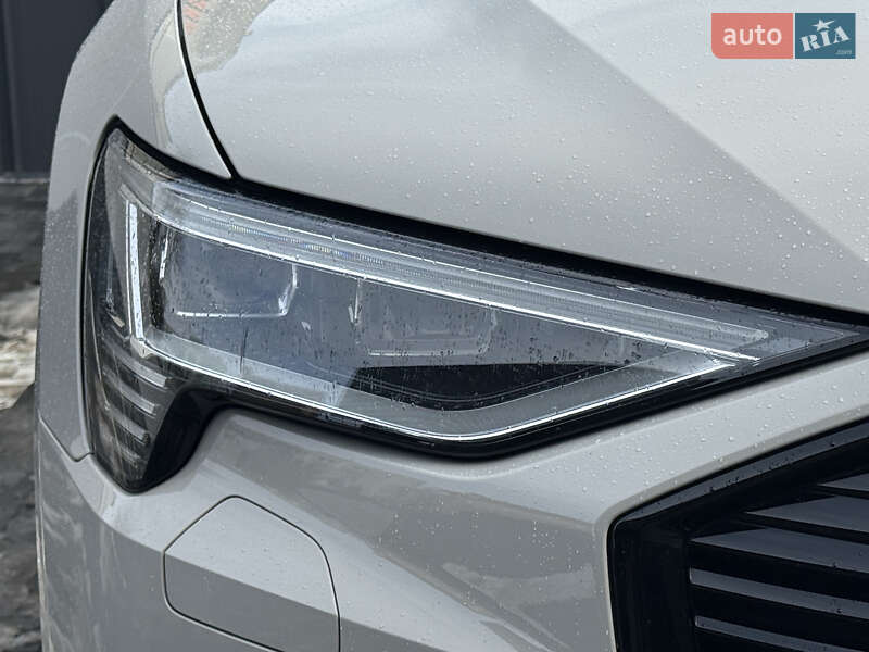 Внедорожник / Кроссовер Audi e-tron 2018 в Ровно фото 77 Внедорожник / Кроссовер Audi e-tron 2018 в Ровно