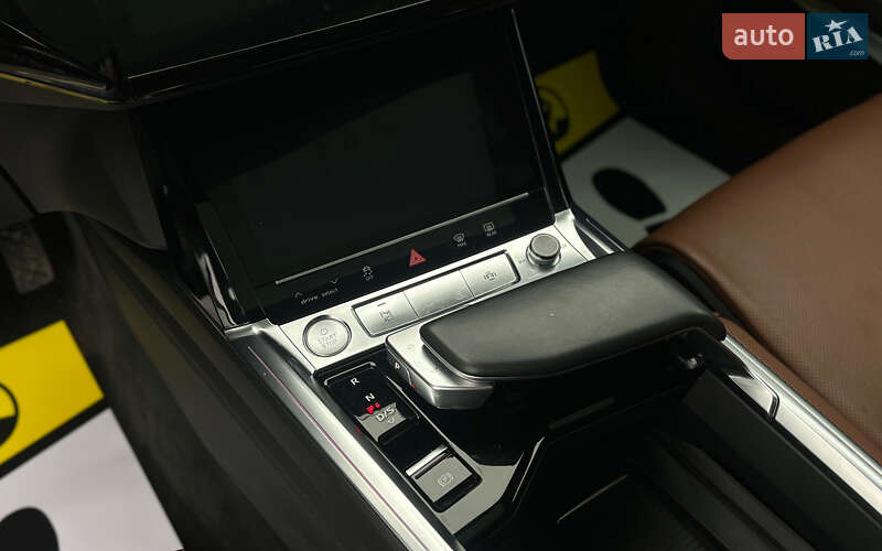 Внедорожник / Кроссовер Audi e-tron 2019 в Мукачево