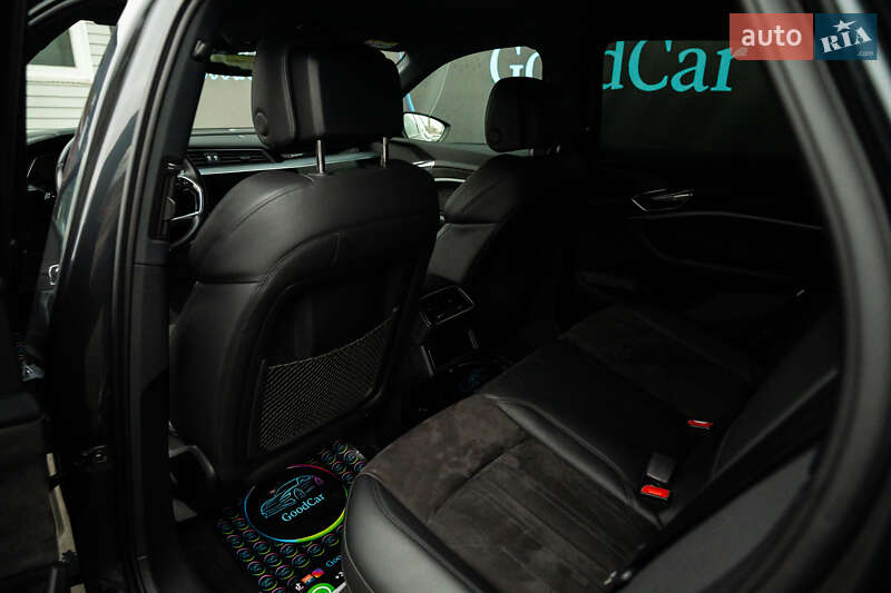 Внедорожник / Кроссовер Audi e-tron 2020 в Луцке фото 39 Внедорожник / Кроссовер Audi e-tron 2020 в Луцке