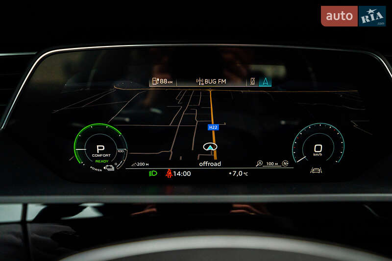 Внедорожник / Кроссовер Audi e-tron 2020 в Луцке фото 90 Внедорожник / Кроссовер Audi e-tron 2020 в Луцке