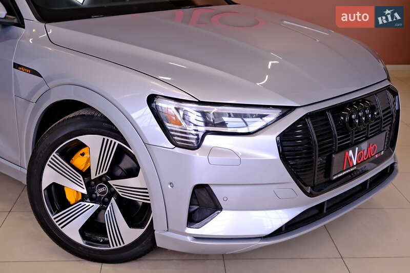 Внедорожник / Кроссовер Audi e-tron 2022 в Одессе