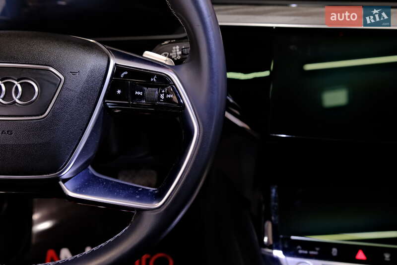 Внедорожник / Кроссовер Audi e-tron 2022 в Одессе