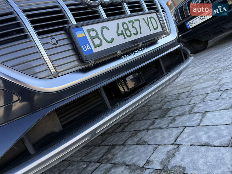 Позашляховик / Кросовер Audi e-tron 2018 в Трускавці фото 11 Позашляховик / Кросовер Audi e-tron 2018 в Трускавці