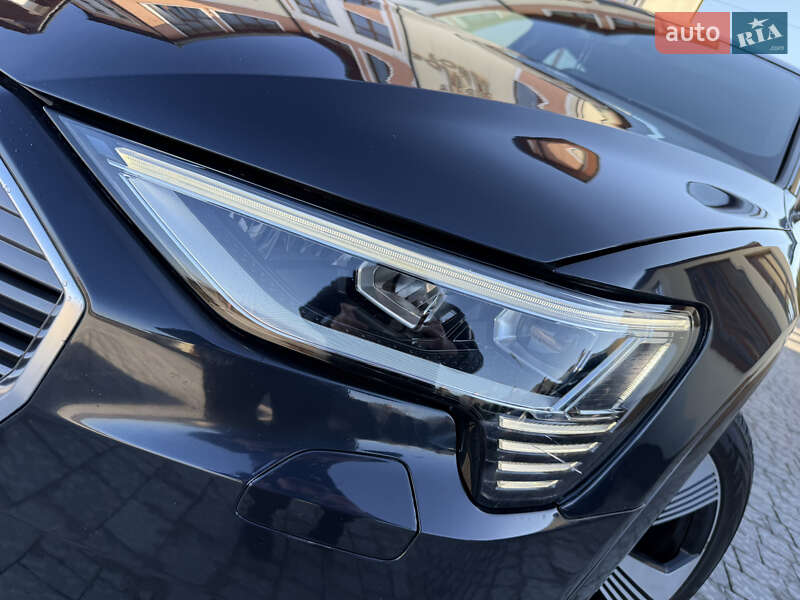 Позашляховик / Кросовер Audi e-tron 2018 в Трускавці фото 24 Позашляховик / Кросовер Audi e-tron 2018 в Трускавці