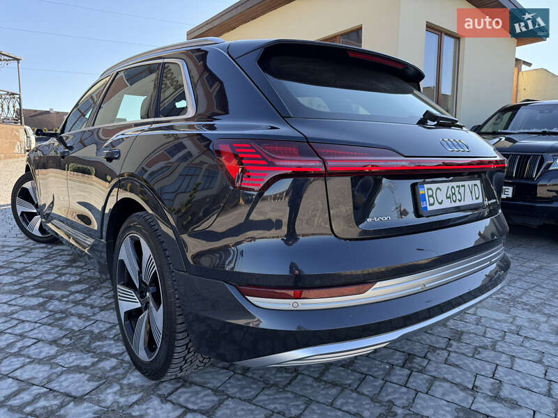 Позашляховик / Кросовер Audi e-tron 2018 в Трускавці фото 34 Позашляховик / Кросовер Audi e-tron 2018 в Трускавці
