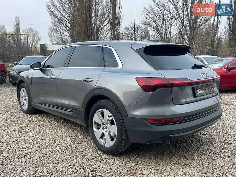 Позашляховик / Кросовер Audi e-tron 2020 в Одесі