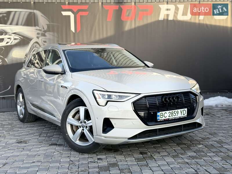 Позашляховик / Кросовер Audi e-tron 2019 в Львові фото 5 Позашляховик / Кросовер Audi e-tron 2019 в Львові
