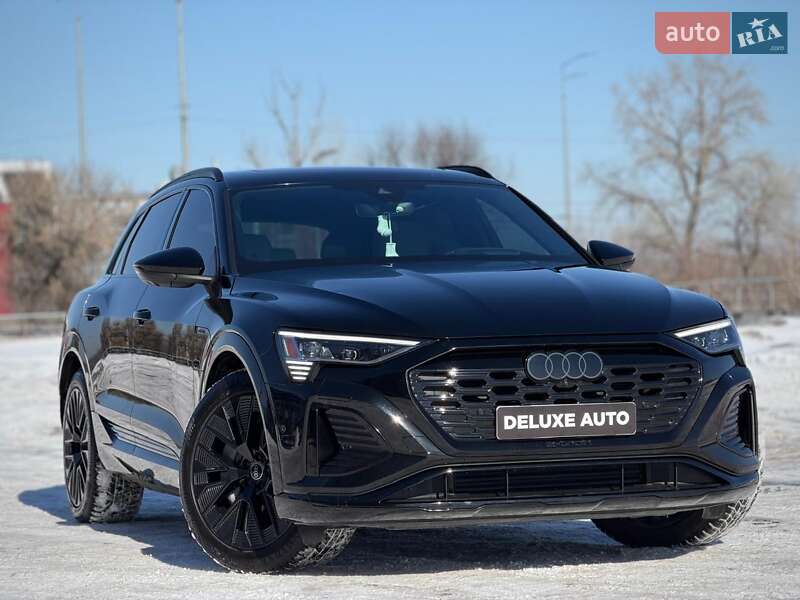 Внедорожник / Кроссовер Audi e-tron 2023 в Киеве фото 16 Внедорожник / Кроссовер Audi e-tron 2023 в Киеве