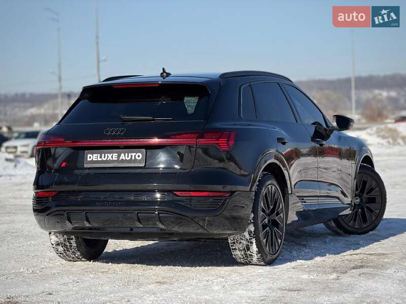 Внедорожник / Кроссовер Audi e-tron 2023 в Киеве фото 29 Внедорожник / Кроссовер Audi e-tron 2023 в Киеве
