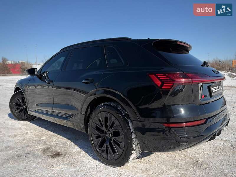 Внедорожник / Кроссовер Audi e-tron 2023 в Киеве фото 46 Внедорожник / Кроссовер Audi e-tron 2023 в Киеве