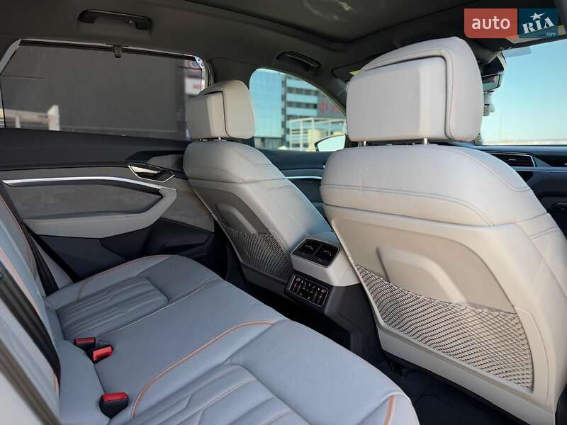 Внедорожник / Кроссовер Audi e-tron 2023 в Киеве фото 102 Внедорожник / Кроссовер Audi e-tron 2023 в Киеве