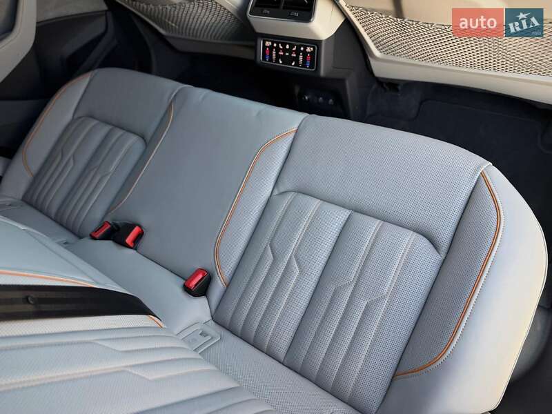 Внедорожник / Кроссовер Audi e-tron 2023 в Киеве фото 112 Внедорожник / Кроссовер Audi e-tron 2023 в Киеве