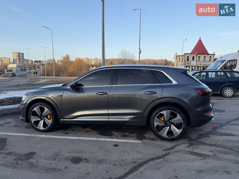Позашляховик / Кросовер Audi e-tron 2019 в Вінниці фото 9 Позашляховик / Кросовер Audi e-tron 2019 в Вінниці