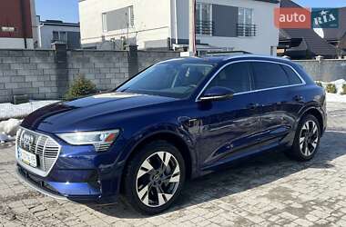 Внедорожник / Кроссовер Audi e-tron 2021 в Ровно