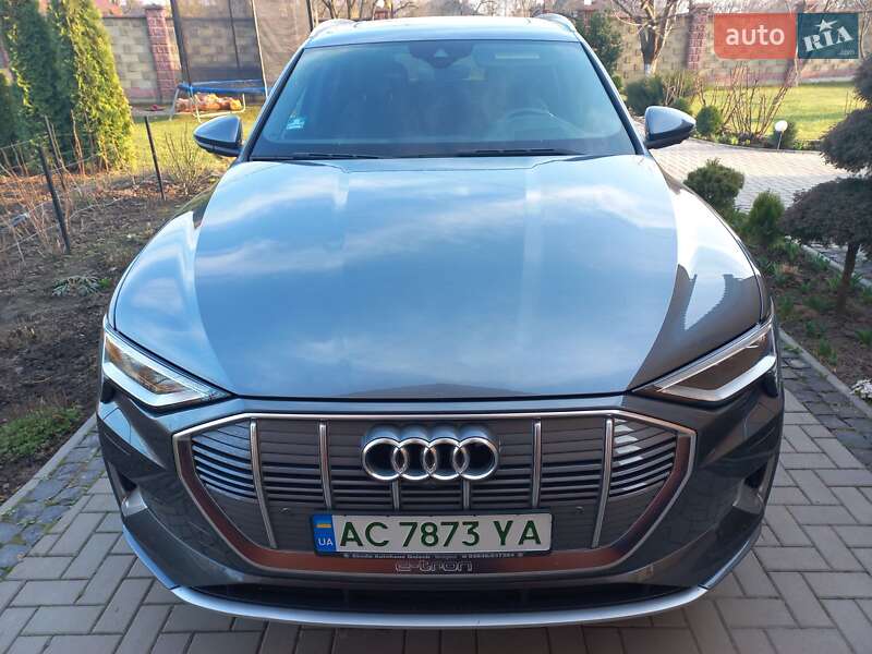 Позашляховик / Кросовер Audi e-tron 2019 в Луцьку
