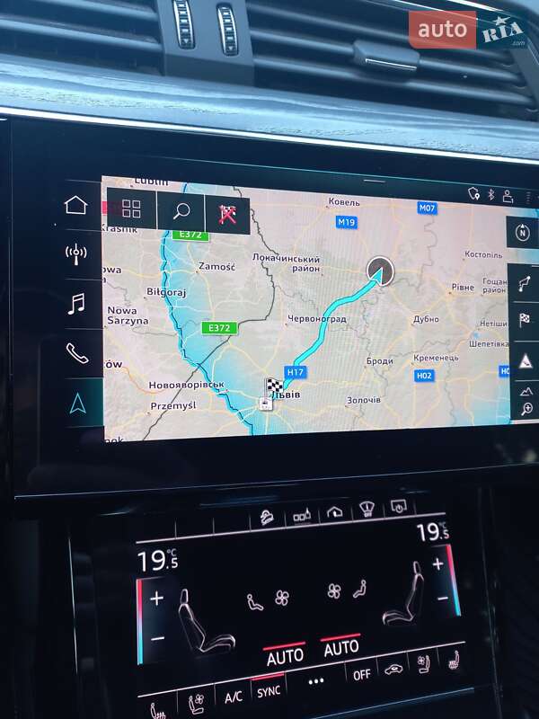 Позашляховик / Кросовер Audi e-tron 2019 в Луцьку