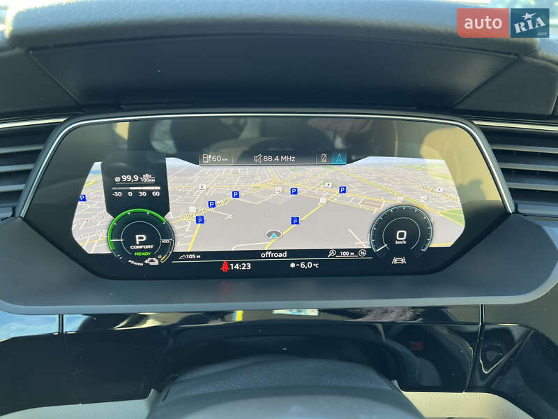 Позашляховик / Кросовер Audi e-tron 2020 в Києві