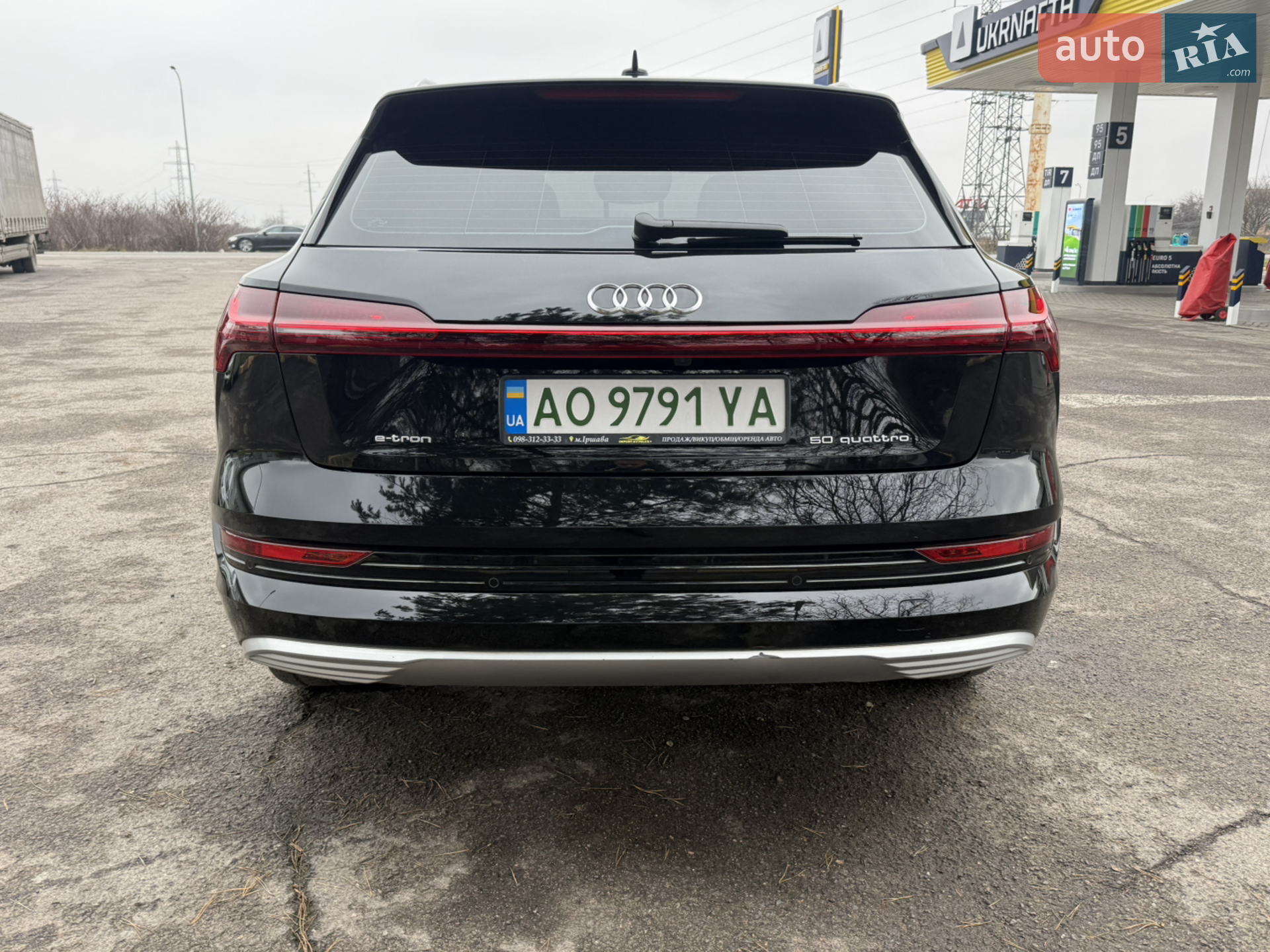 2020 Audi e-tron - мініатюра 8