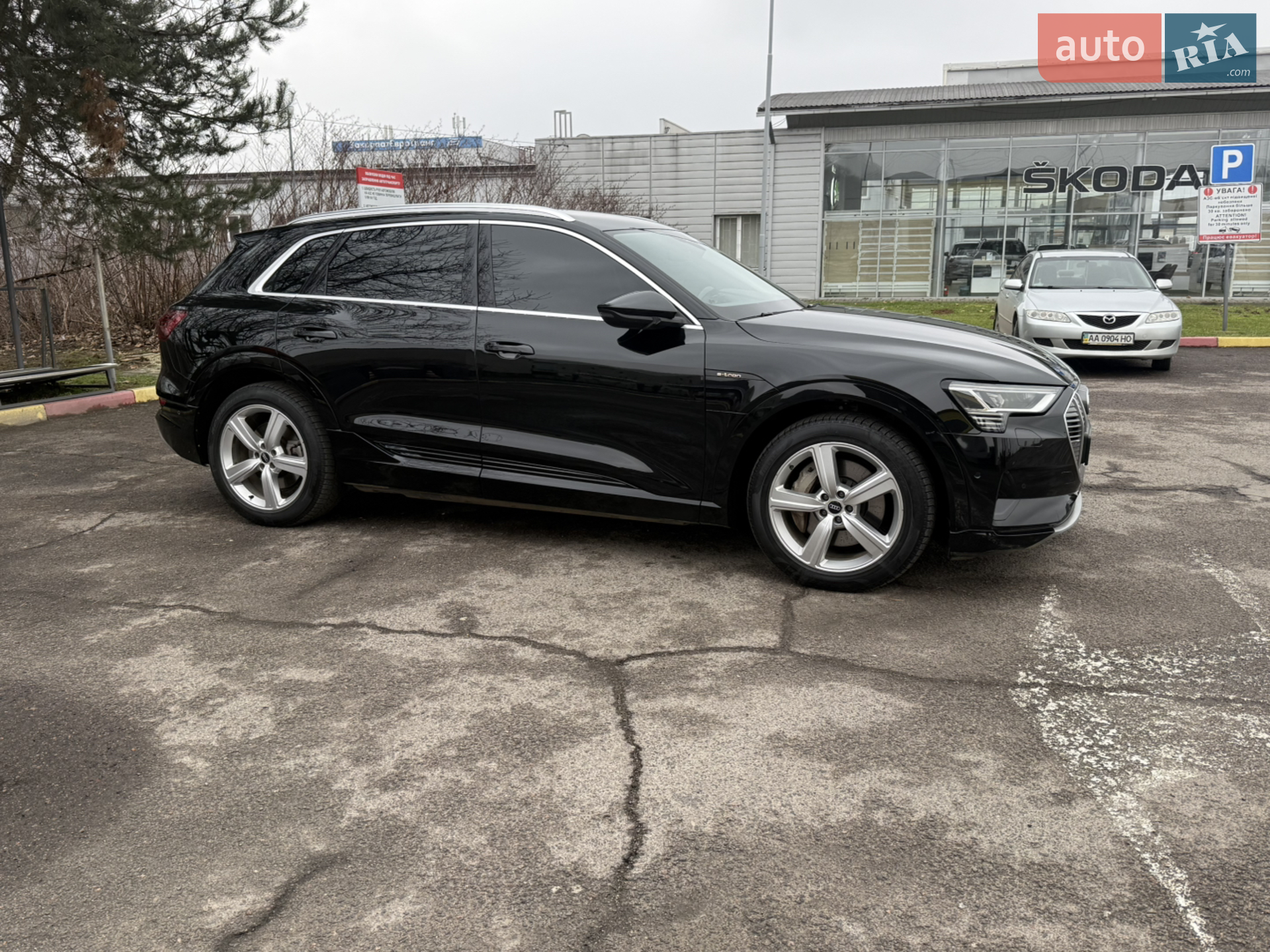 2020 Audi e-tron - мініатюра 10