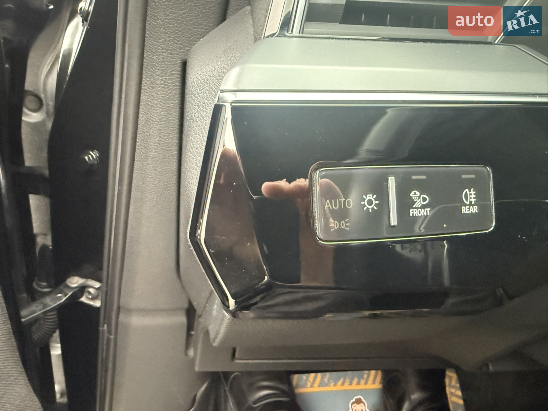 2020 Audi e-tron - мініатюра 24