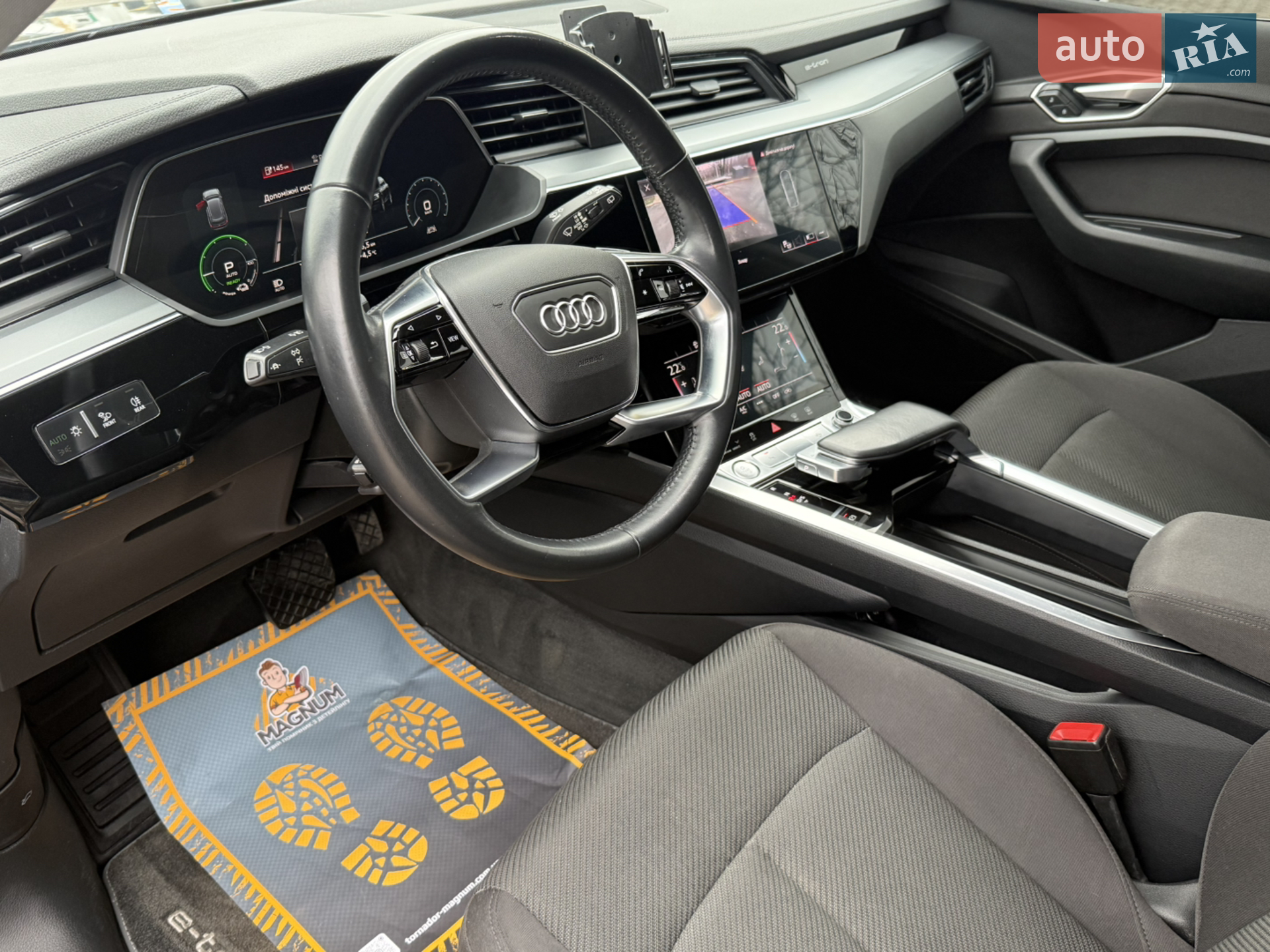 2020 Audi e-tron - мініатюра 29