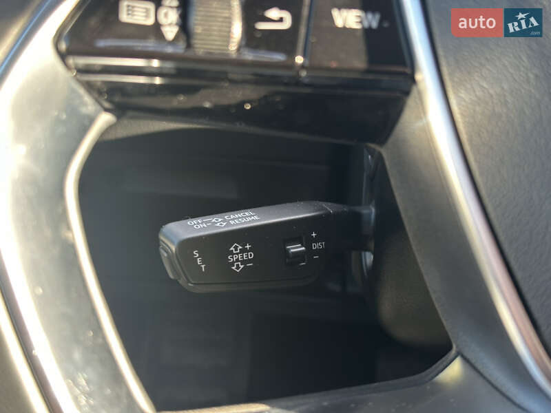 Позашляховик / Кросовер Audi e-tron 2020 в Ужгороді