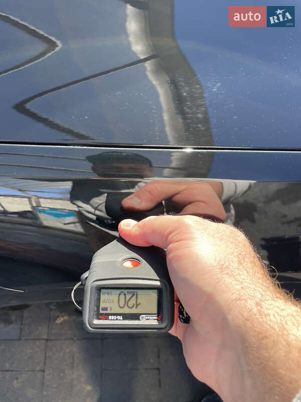 Позашляховик / Кросовер Audi e-tron 2022 в Рівному