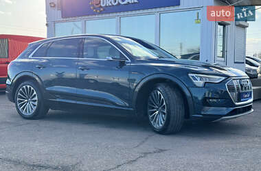 Внедорожник / Кроссовер Audi e-tron 2019 в Киеве