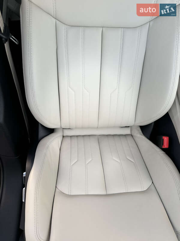 Внедорожник / Кроссовер Audi e-tron 2019 в Киеве