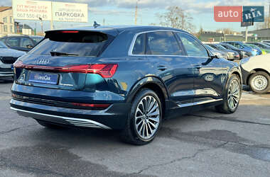Внедорожник / Кроссовер Audi e-tron 2019 в Киеве