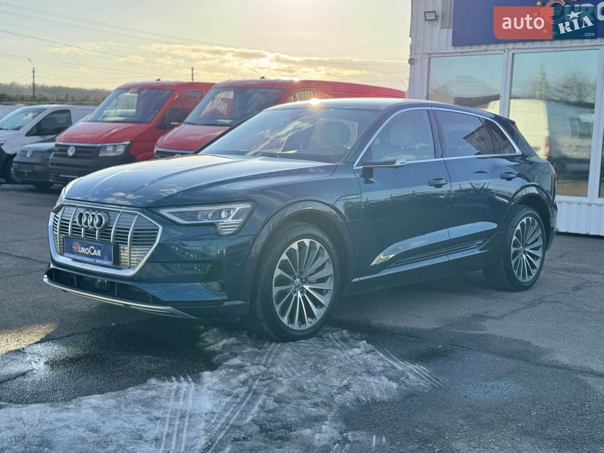 2019 Audi e-tron - мініатюра 141