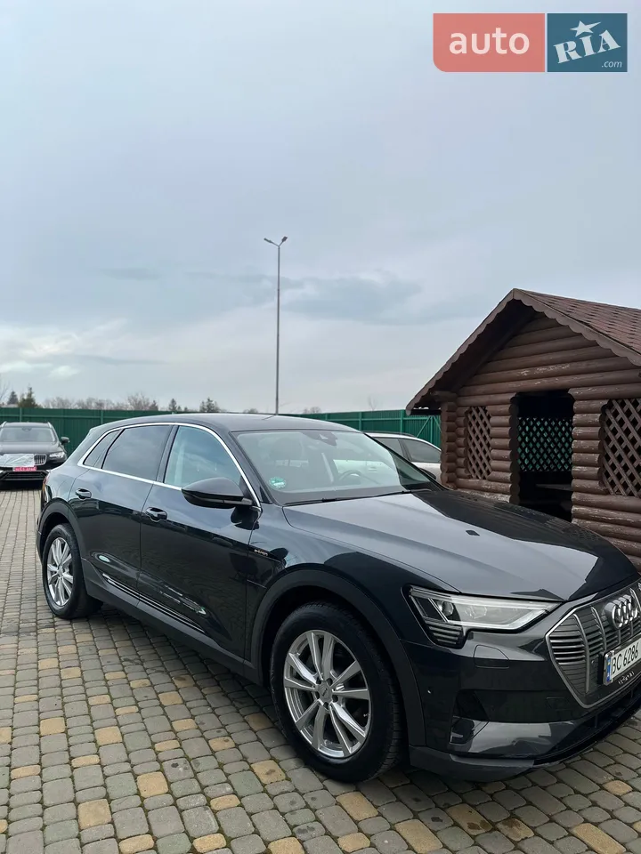 2020 Audi e-tron - мініатюра 16