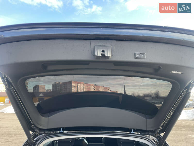 Внедорожник / Кроссовер Audi e-tron 2021 в Ровно