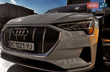 Позашляховик / Кросовер Audi e-tron 2018 в Львові
