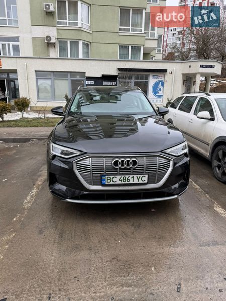 Позашляховик / Кросовер Audi e-tron 2019 в Львові